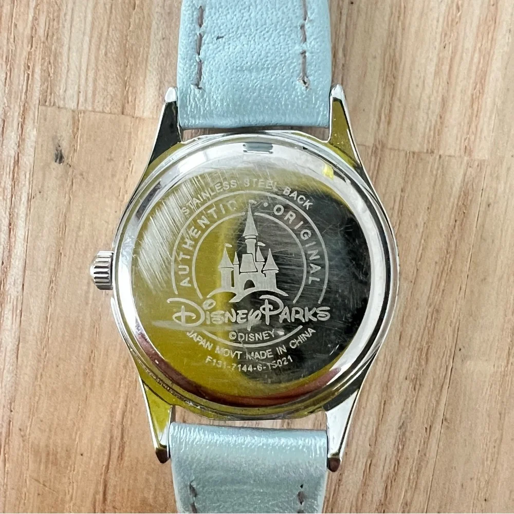 Disney Parks ladies silver tone tinker bell watch NEW BATTERY
